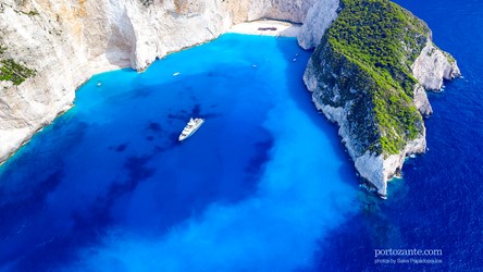 2800_06 - Shipwreck beach_Navagio.jpg
